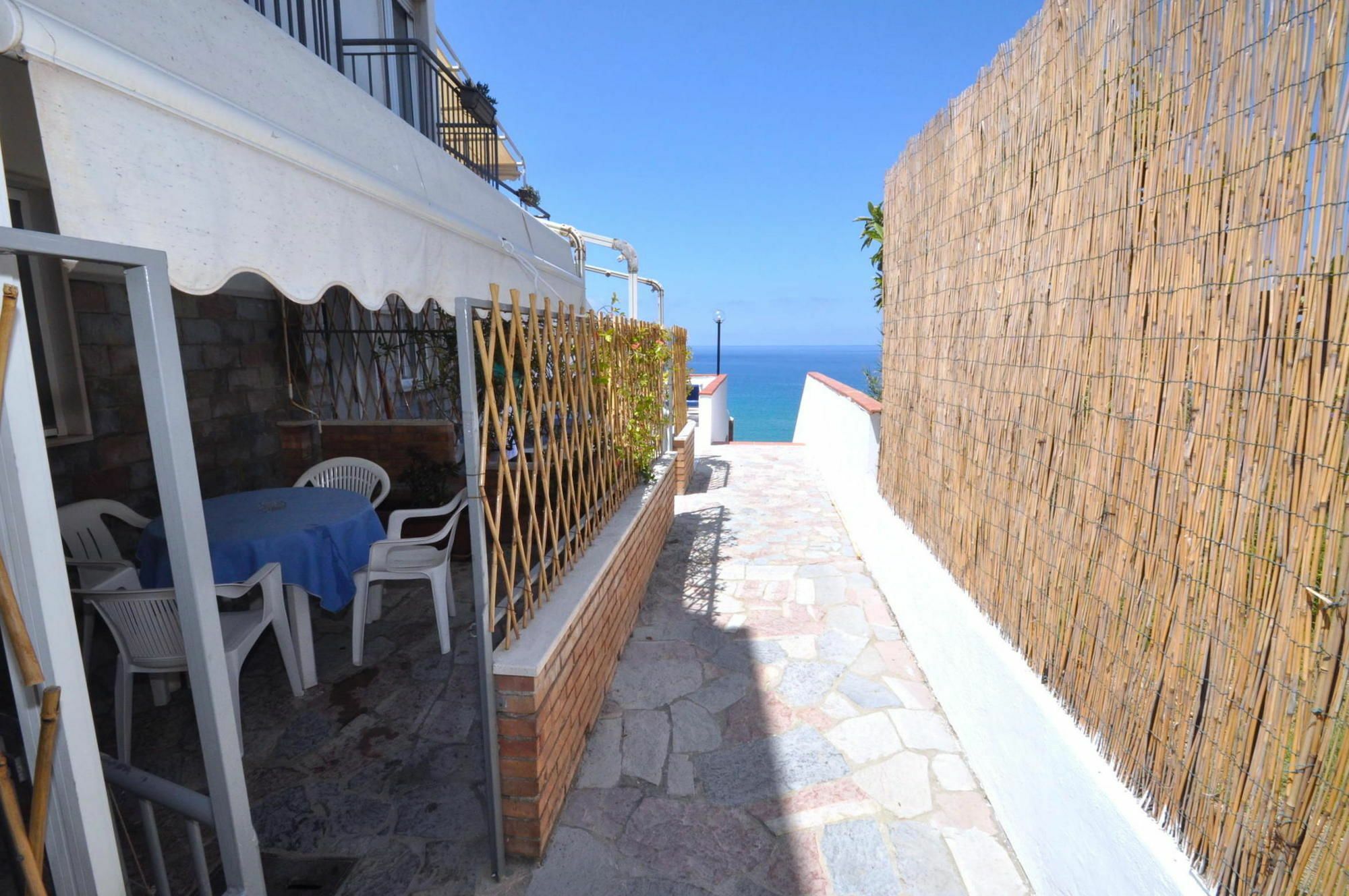 B&B Residence Eco Del Mare بالينورو المظهر الخارجي الصورة